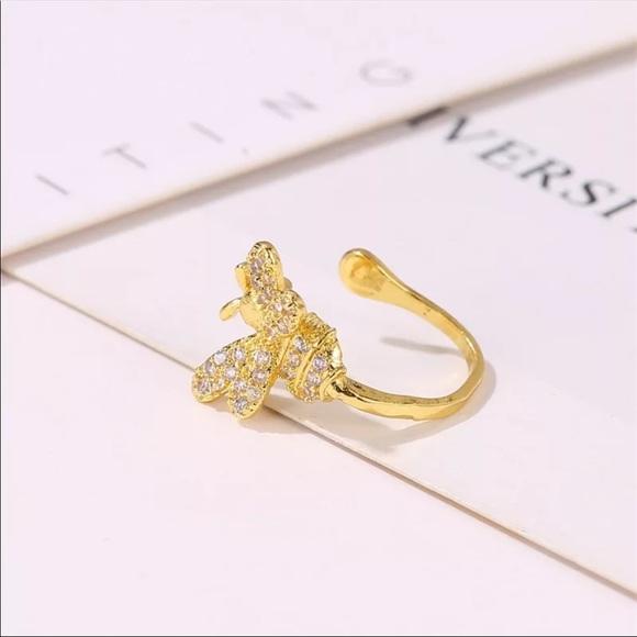 3/$30 Rhinestone Bee Ear Cuff - Picture 6 of 7